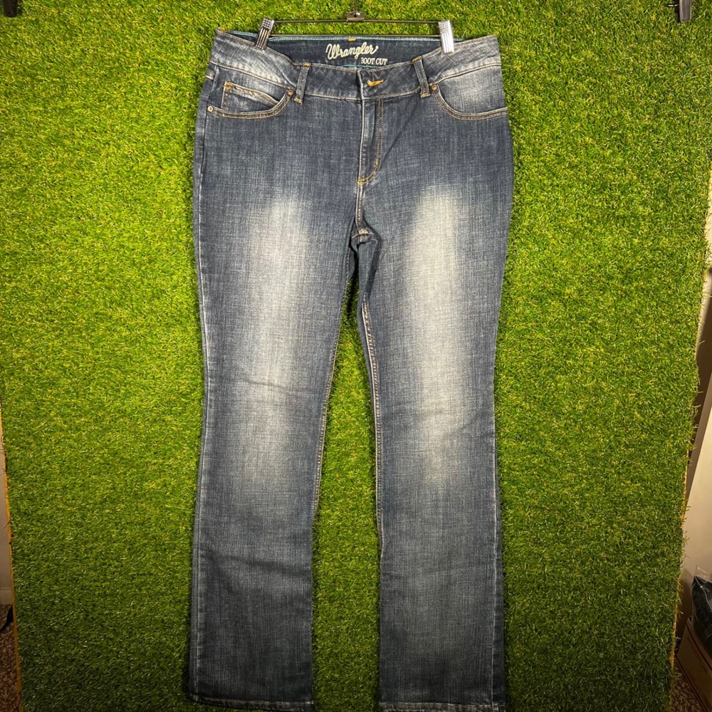 Wrangler‎ Boot Cut Jeans Womens 15x36 Blue Denim Mid Rise Stretch 09MWZAH